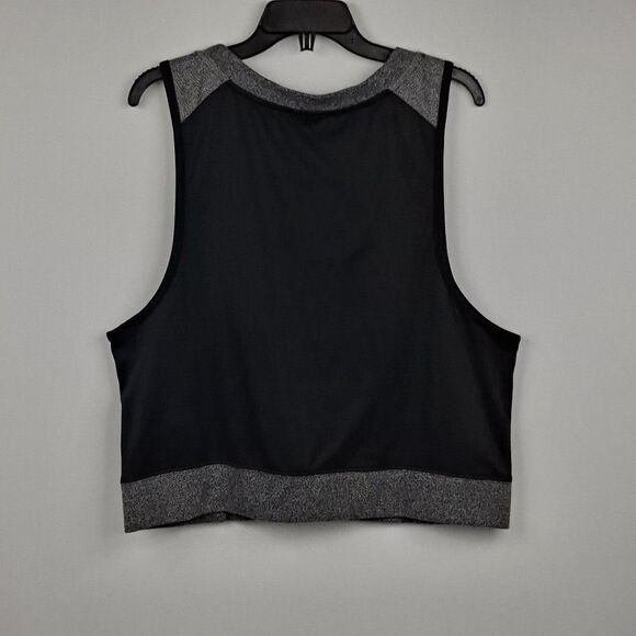 Oakley Mens Athletic Top NWT - Picture 4 of 9